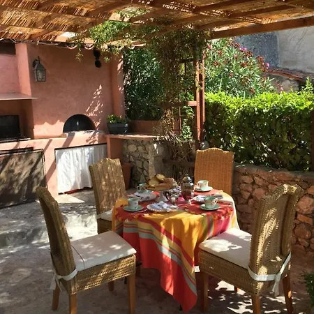 La Cle Des Songes Bed & Breakfast Claviers