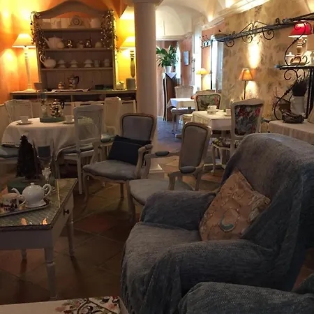 La Cle Des Songes Bed & Breakfast Claviers